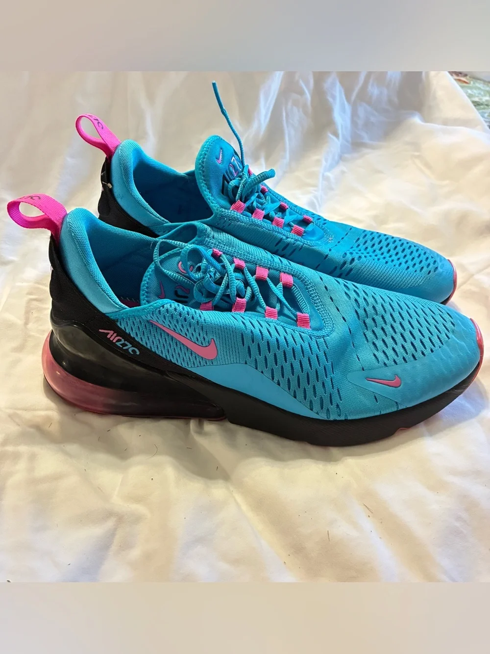 Nike Air Max 270 Men's Athletic Shoes - Turquoise/Pink